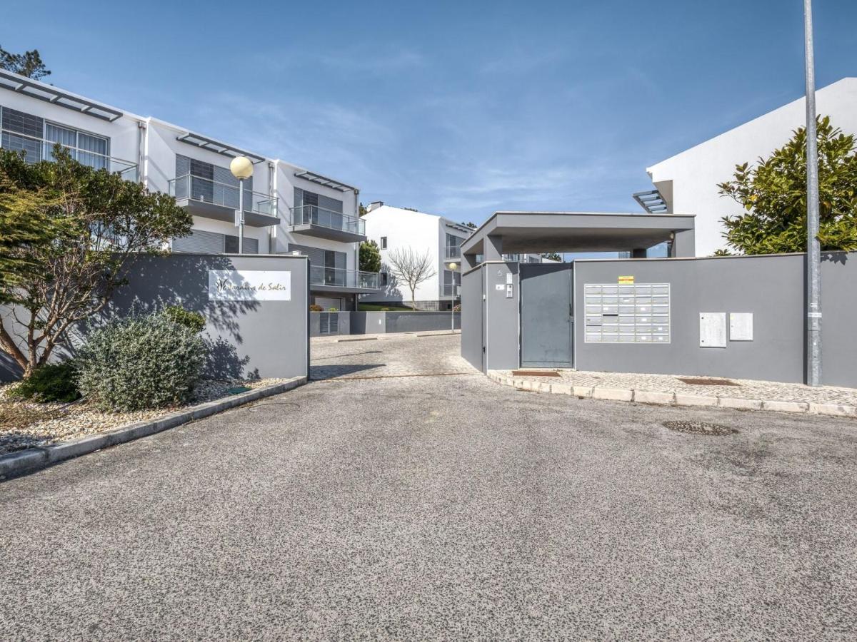 Modern Holiday Home In Salir Do Porto With Swimming Pool Salir de Porto 外观 照片