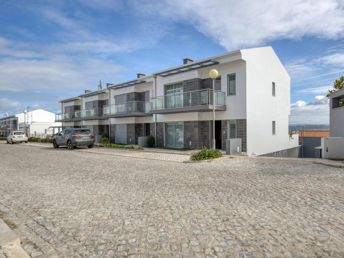 Modern Holiday Home In Salir Do Porto With Swimming Pool Salir de Porto 外观 照片