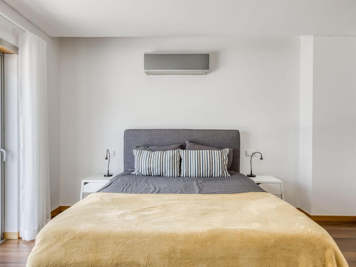 Modern Holiday Home In Salir Do Porto With Swimming Pool Salir de Porto 外观 照片