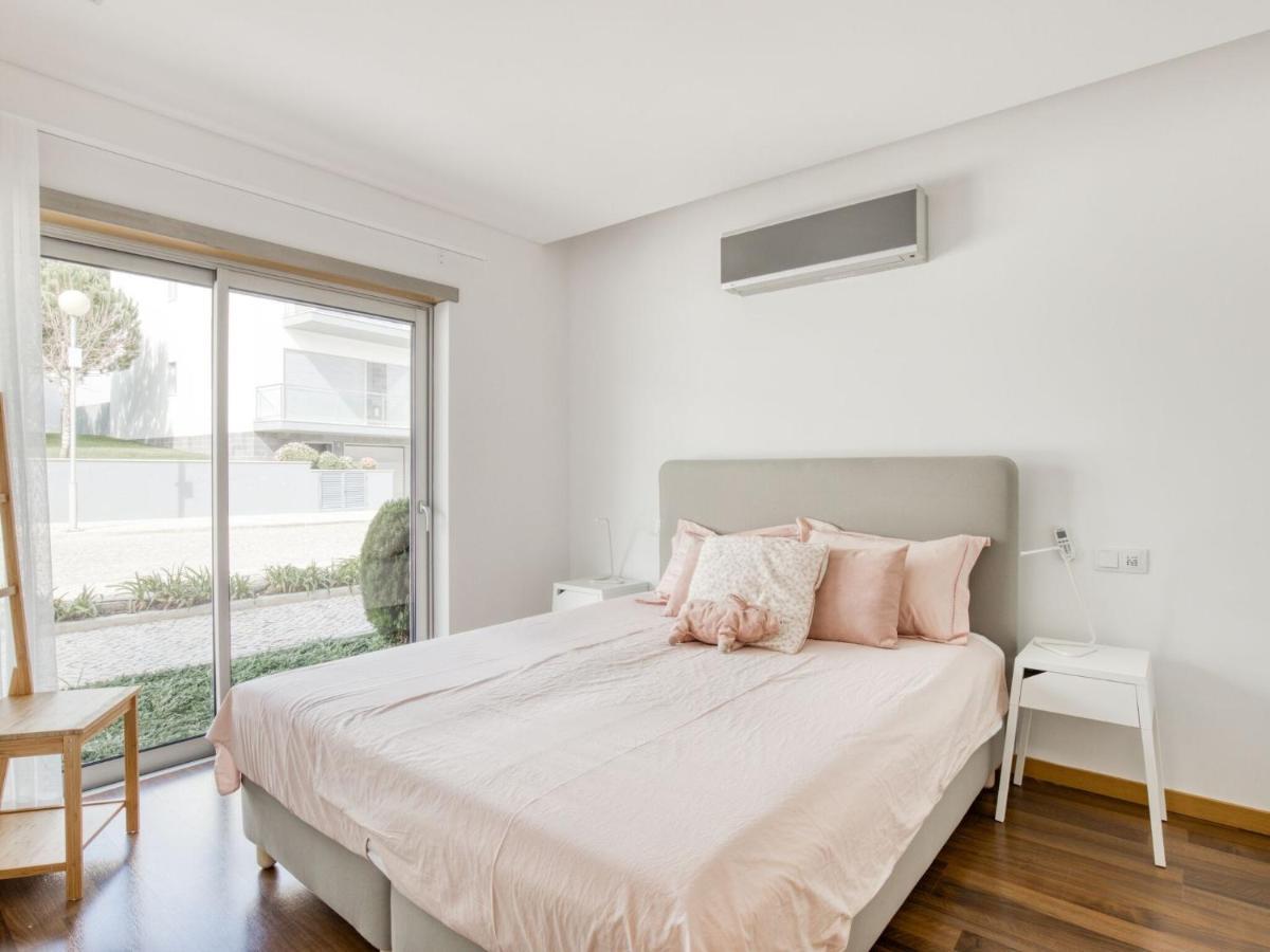 Modern Holiday Home In Salir Do Porto With Swimming Pool Salir de Porto 外观 照片