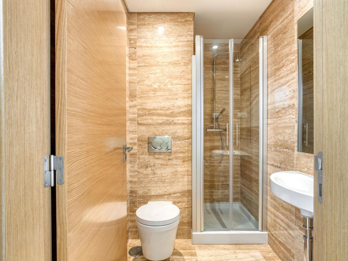 Modern Holiday Home In Salir Do Porto With Swimming Pool Salir de Porto 外观 照片